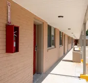 Budget Inn & Suites hotel detail image 7