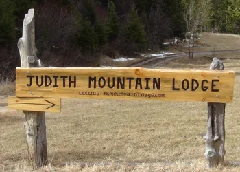 Judith Mountain Lodge hotel thumbnail 2