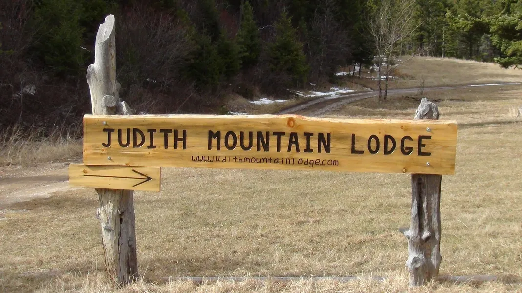 Judith Mountain Lodge hotel detail image 2