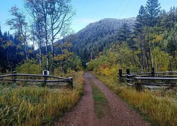 Judith Mountain Lodge hotel thumbnail 5
