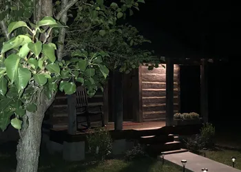 Coulter Farmstead hotel thumbnail 8