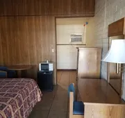 Beverly Crest Motor Inn hotel detail image 7