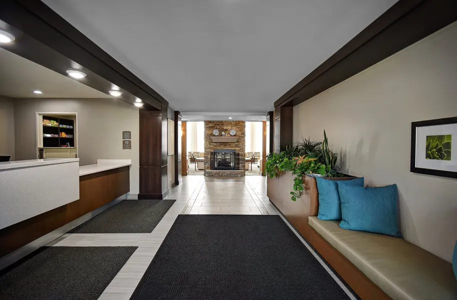 Staybridge Suites Holland by IHG hotel detail image 2