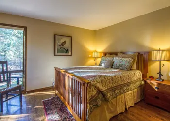 Sparks 5 hotel thumbnail 8