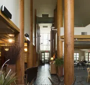 Elk Lake Eco Centre hotel detail image 3