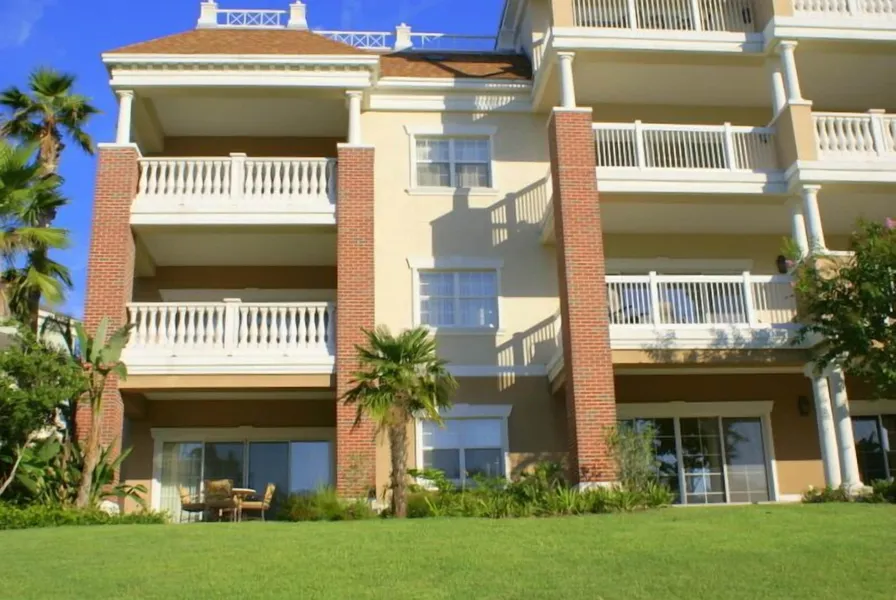 Je46573 - Reunion Resort - 3 Bed 3 Baths Condo hotel detail image 2