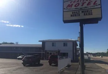 Chateau Motel hotel thumbnail 2