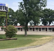 Edge Of The Woods Motel hotel detail image 3