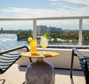 Kimpton Shorebreak Fort Lauderdale Beach Resort by IHG hotel detail image 3