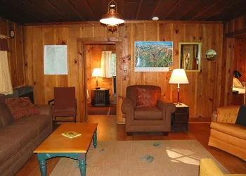 The Redwoods In Yosemite hotel thumbnail 6