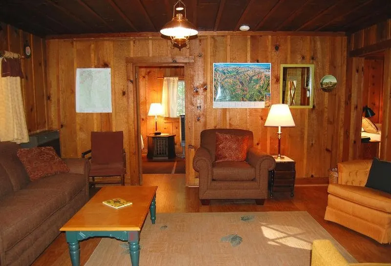 The Redwoods In Yosemite hotel detail image 6
