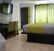 Exclusivo Inn & Suites hotel detail image 5