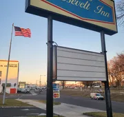 Roosevelt Inn hotel detail image 5
