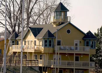 Bridge Inn hotel thumbnail 6