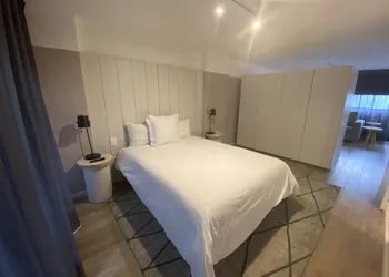 Providencia 848 WTC hotel thumbnail 3