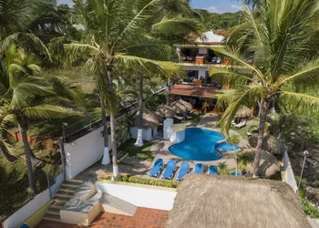 Casa María Resort hotel thumbnail 2