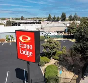Econo Lodge Stockton near I-5 Fairgrounds hotel detail image 7