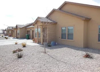 Desert Trails Luxury Suites hotel thumbnail 5