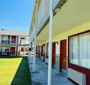 Cambridge Inn hotel detail image 3