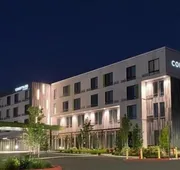 Courtyard by Marriott Portland East hotel detail image 3