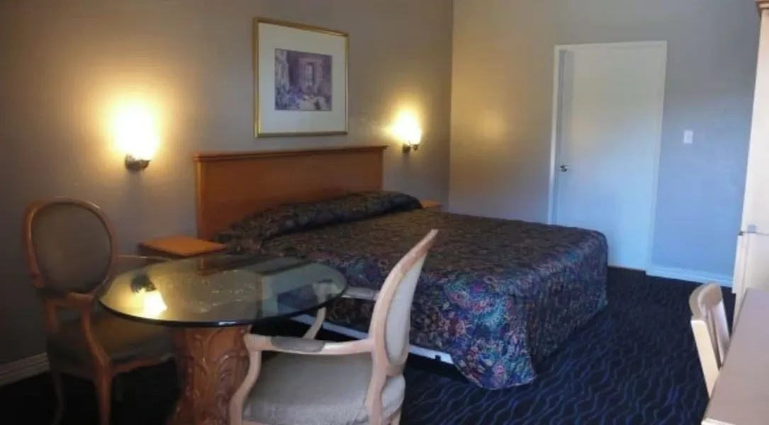Pepper Tree Motel hotel detail image 2
