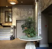 Washington Plaza Apartments hotel detail image 3