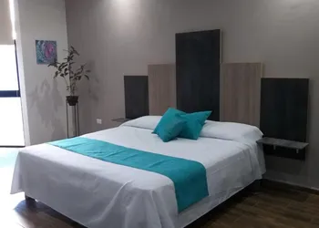 Suites and Art hotel thumbnail 3