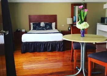 Terracota Suites hotel thumbnail 2