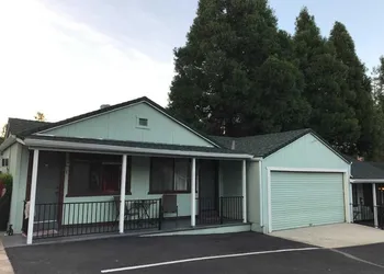 Lake Shasta Lodge hotel thumbnail 2