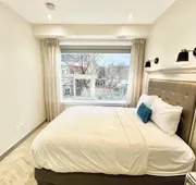 Toronto Rooms and Suites hotel detail image 3