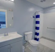 Dhimas Bayview Suites hotel detail image 7