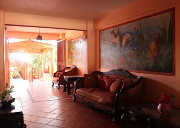 Hotel Marbella Playa Larga hotel thumbnail 3