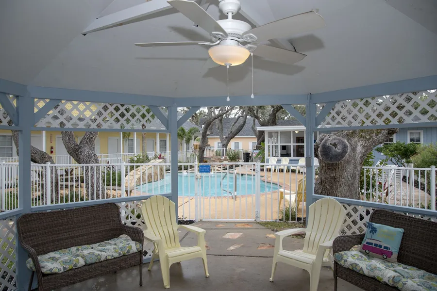 Pelican Bay Resort hotel detail image 6