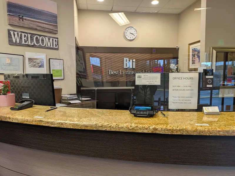 Best Lynnwood Inn hotel detail image 6