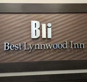 Best Lynnwood Inn hotel detail image 7