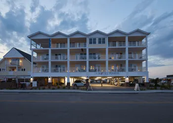 The Hotel Maria hotel thumbnail 2