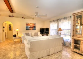 Ibis by 123cape VR hotel thumbnail 8