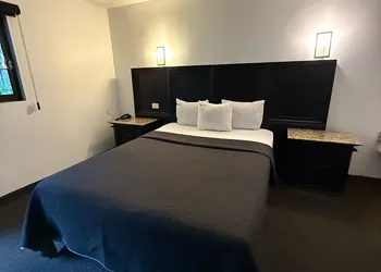Hotel Suites Royal hotel thumbnail 5