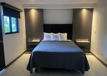 Hotel Suites Royal hotel thumbnail 6