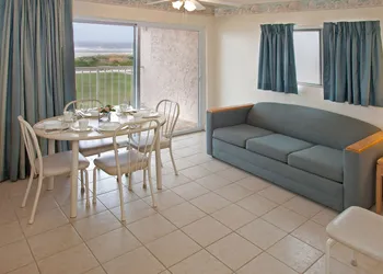 Lotus Inn hotel thumbnail 3