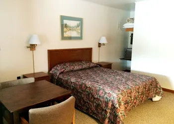 The Alpine Lodge hotel thumbnail 6