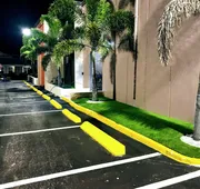 Tropical Inn & Suites hotel detail image 3