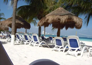"Comfort and Sea View with Balcony" hotel thumbnail 2