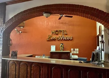 Hotel Los Arcos hotel thumbnail 3