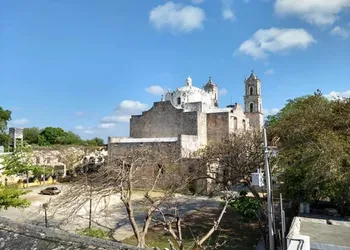 Hotel Catedral Valladolid hotel thumbnail 2