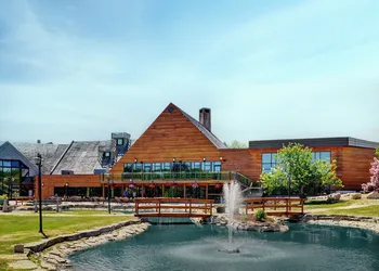 Lakeview Hecla Resort hotel thumbnail 2