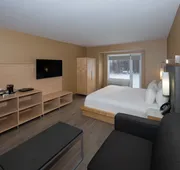 Lakeview Hecla Resort hotel detail image 7