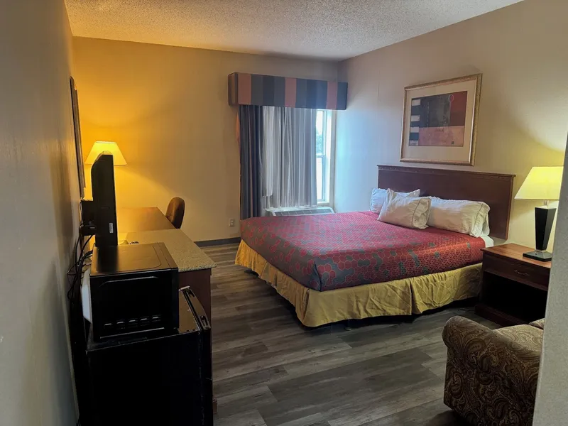 Days Inn by Wyndham Dodge City hotel detail image 6
