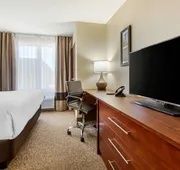 Comfort Inn & Suites hotel detail image 7
