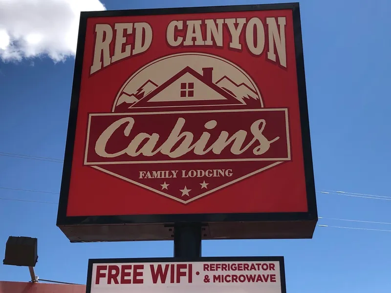 Red Canyon Cabins hotel detail image 2